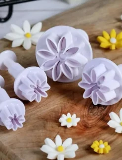 Daisy Tusensköna Utstickare Plunger 4 st - BakeCake