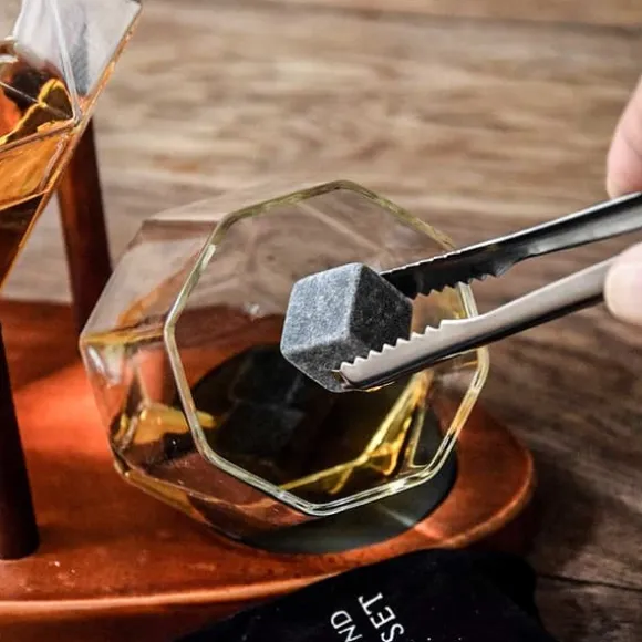 Deluxe Diamond Decanter Set