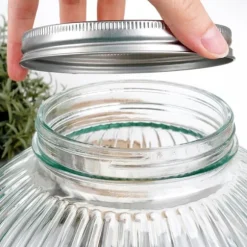 Dryckesautomat i glas med kran, kula, 5,5L, UTMÄRKT HUSPRODUKTER 139774