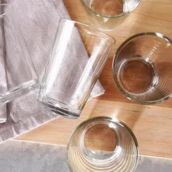 Glasburk med kran 3,2 l + 12 glas 200 ml