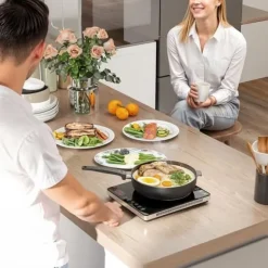 Induktionshäll portabel 1 zon – 2000 W, 10 effekt/temperatur, timer, barnlås, svart