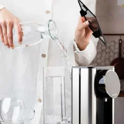 KLAUSBERG Varmvatten-dispenser KB-7880 2,7L Svart