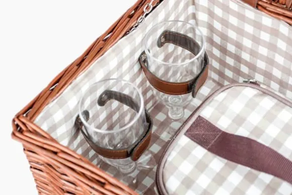 Picknickkorg - 4 personer - 29 stycken - flätad korg - 42x28x20cm