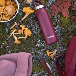 PRIMUS KLUNKEN VACUUM BOTTLE 0.5L Ox Red Primus termosflaska
