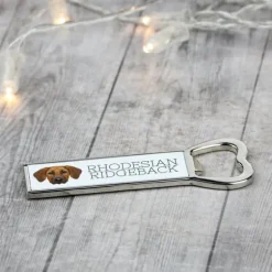 Rhodesian Ridgeback, afrikansk lejonhund - flasköppnare med foto och inskription för Art-Dog öl