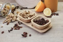 SET MED 2 x 30 ml SKÅLAR + BAMBUBRACK DOPPLATTA FÖR APPETITARE OCH SUSHISÅS