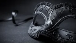 SKÄRBRÄDA I GLASPLATTA 52x30 MASK