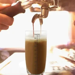 Transparent anti-läckage cocktail shaker mixer med skalverktyg (1000 ml)